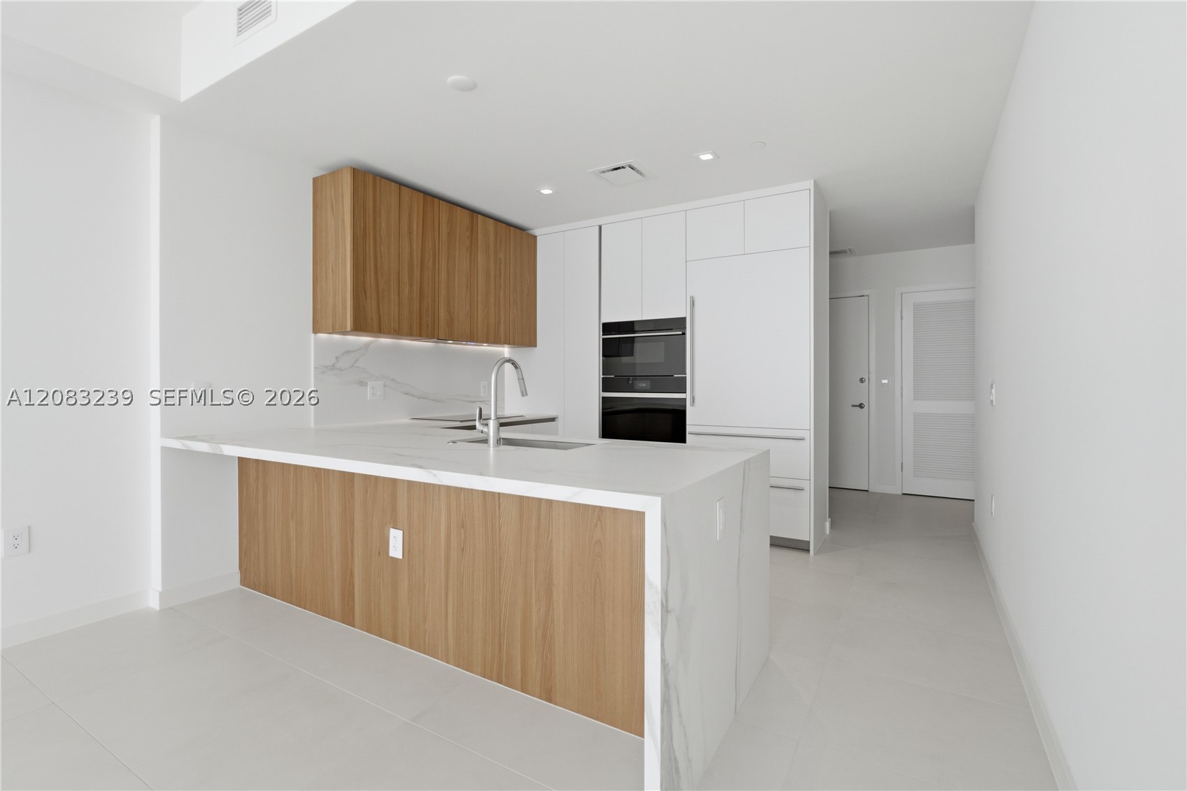 1400 Biscayne Blvd 2104 Property Photo 7