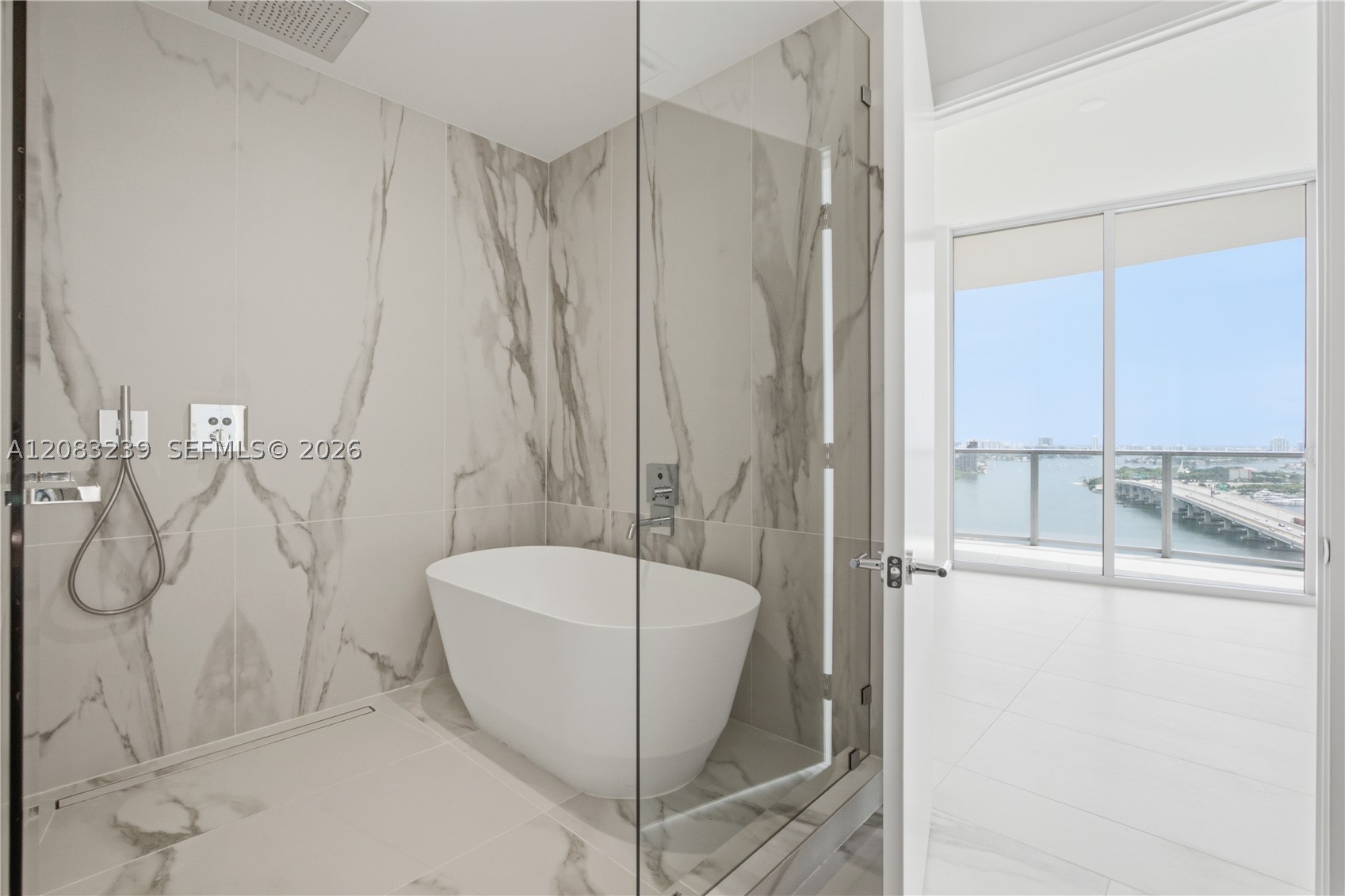 1400 Biscayne Blvd 2104 Property Photo 14