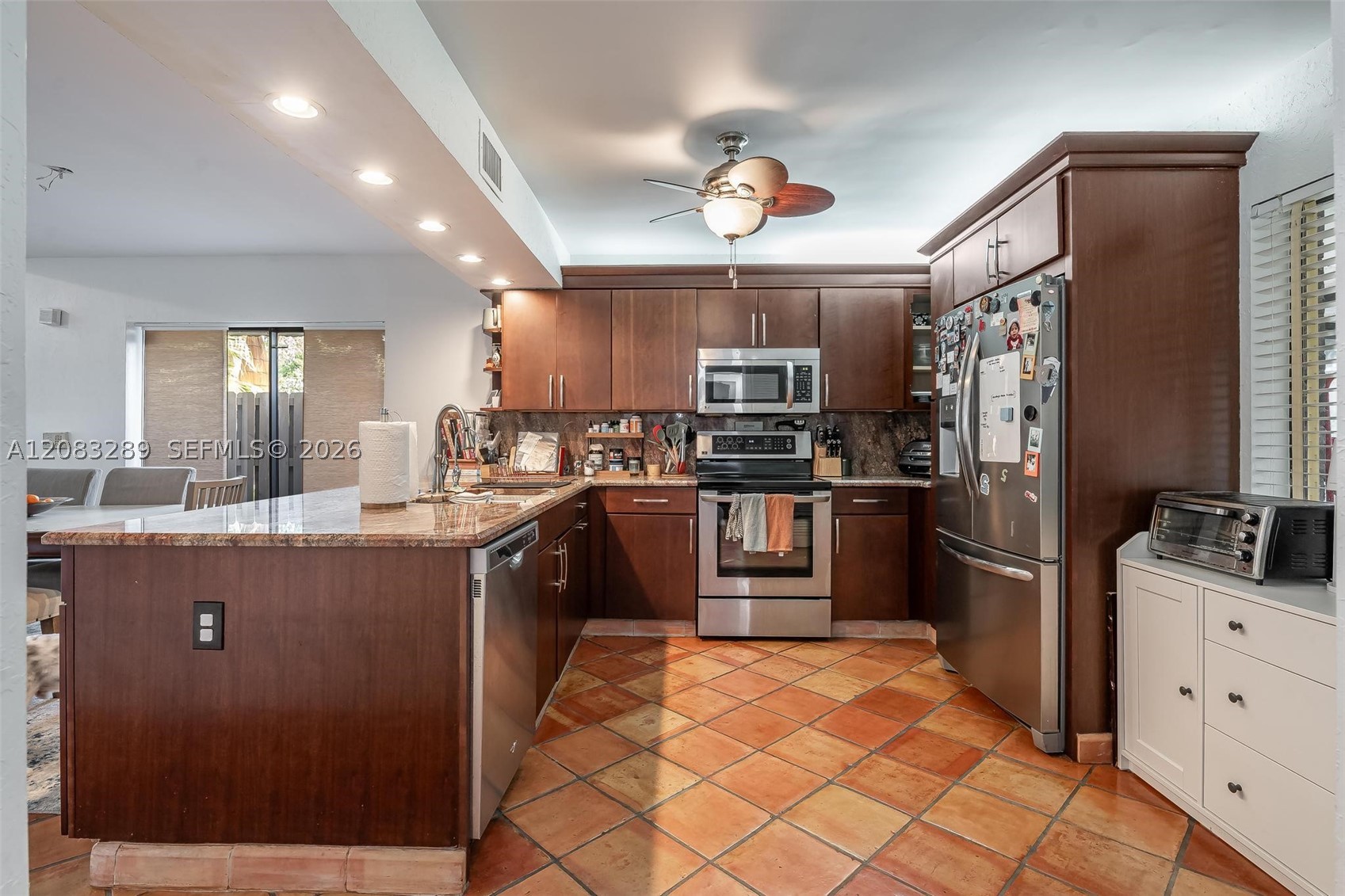 1427 SW 109th Way