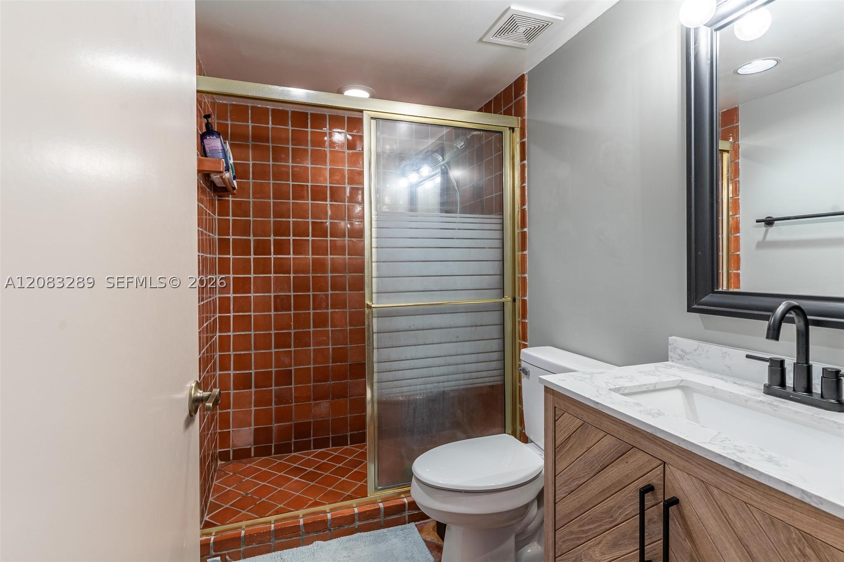1427 Sw 109th Way Property Photo 4