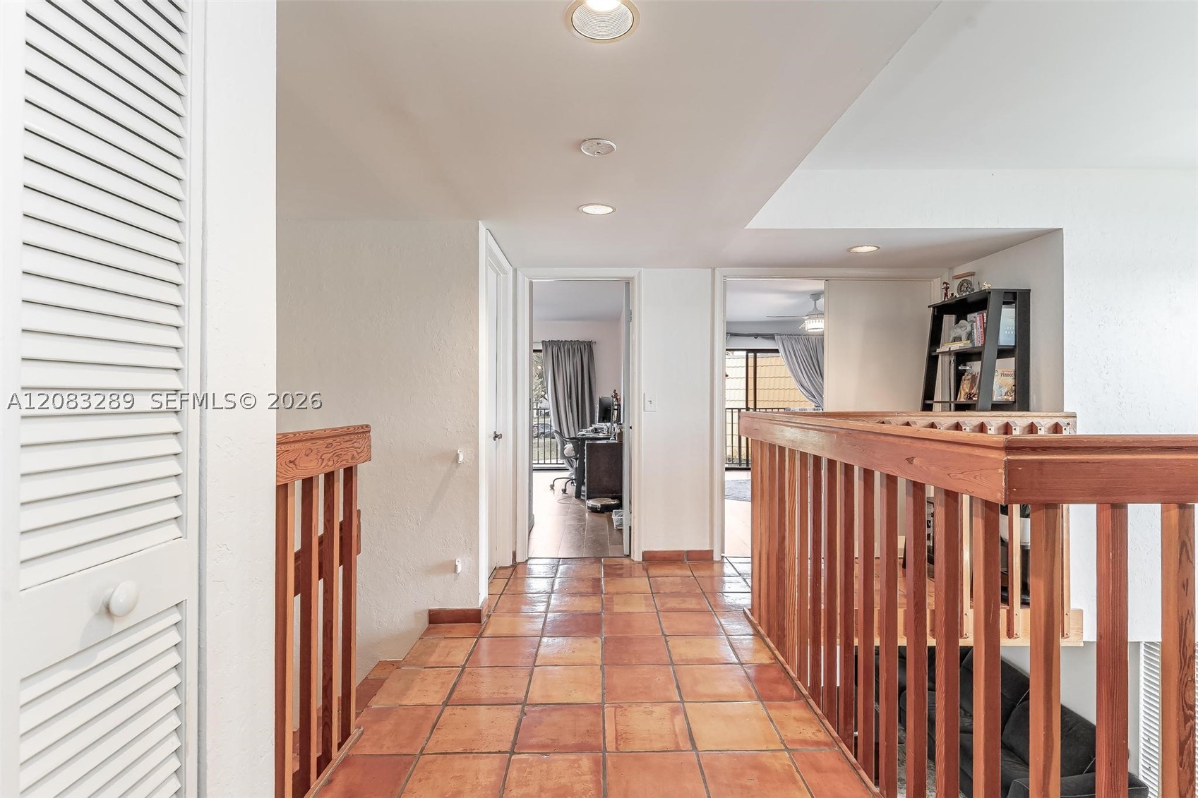 1427 Sw 109th Way Property Photo 10