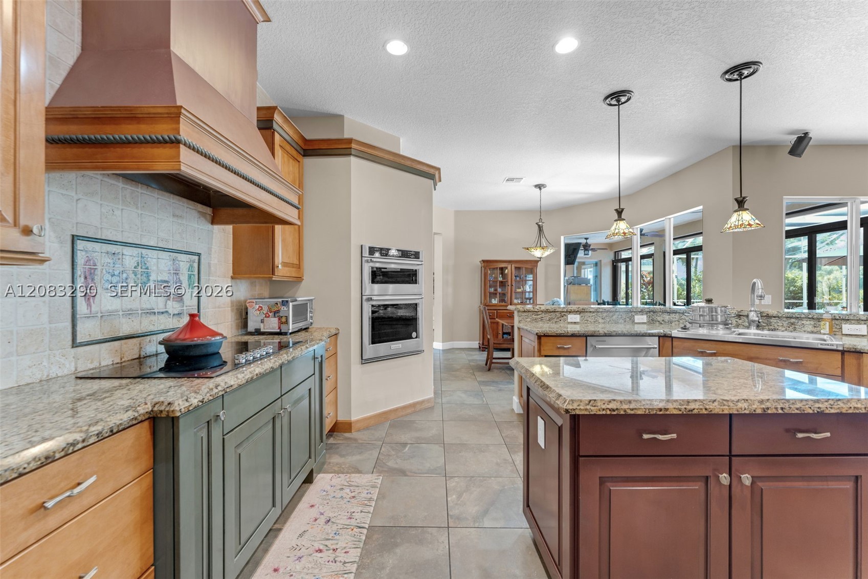 2825 Fairways Dr Property Photo 8