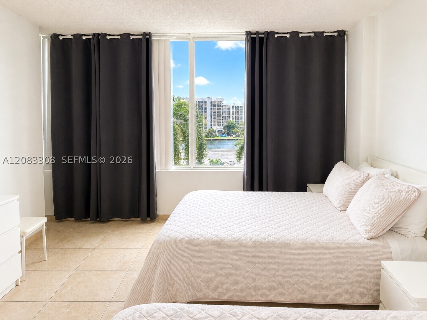 3505 S Ocean Dr 402 Property Photo 30