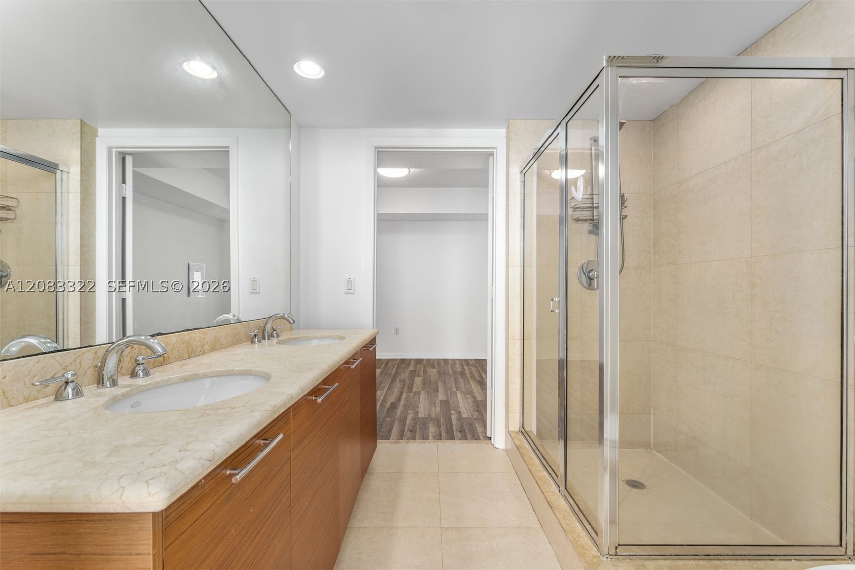 50 Biscayne Blvd 4704 Property Photo 25