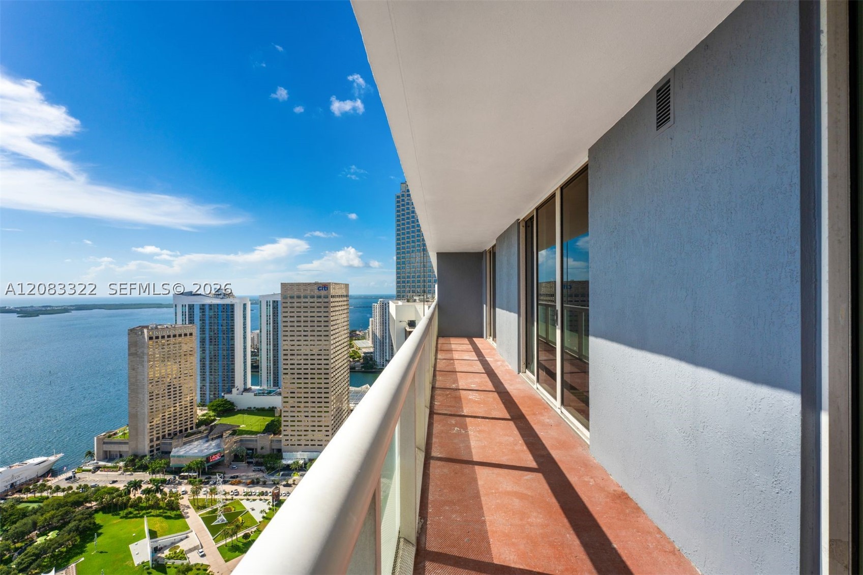 50 Biscayne Blvd 4704 Property Photo 27