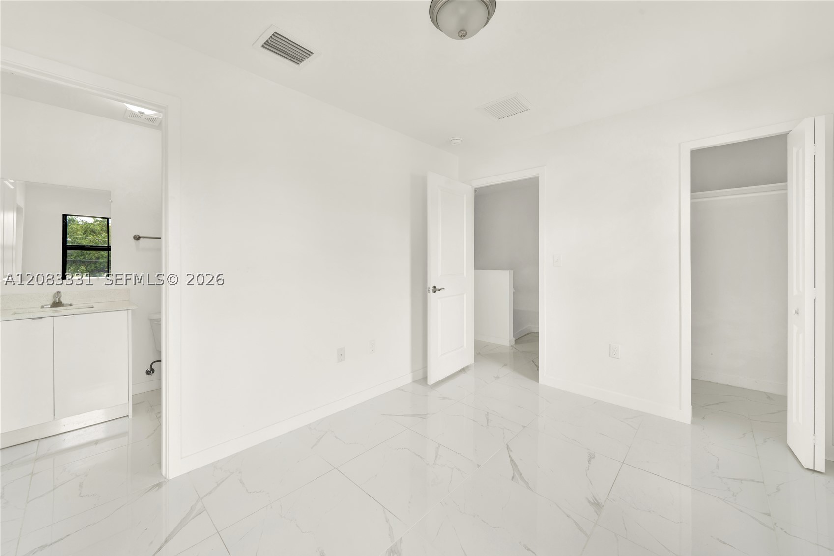 5220 Nw 24th Ave 5220 Property Photo 10