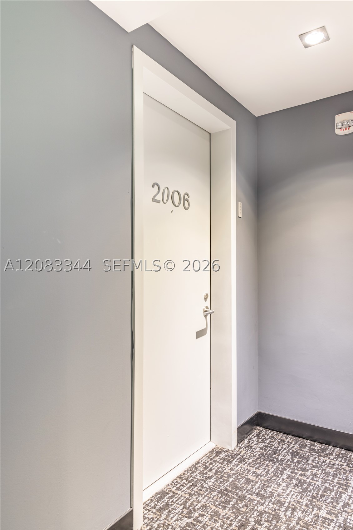 1300 S Miami Ave 2006 Property Photo 25