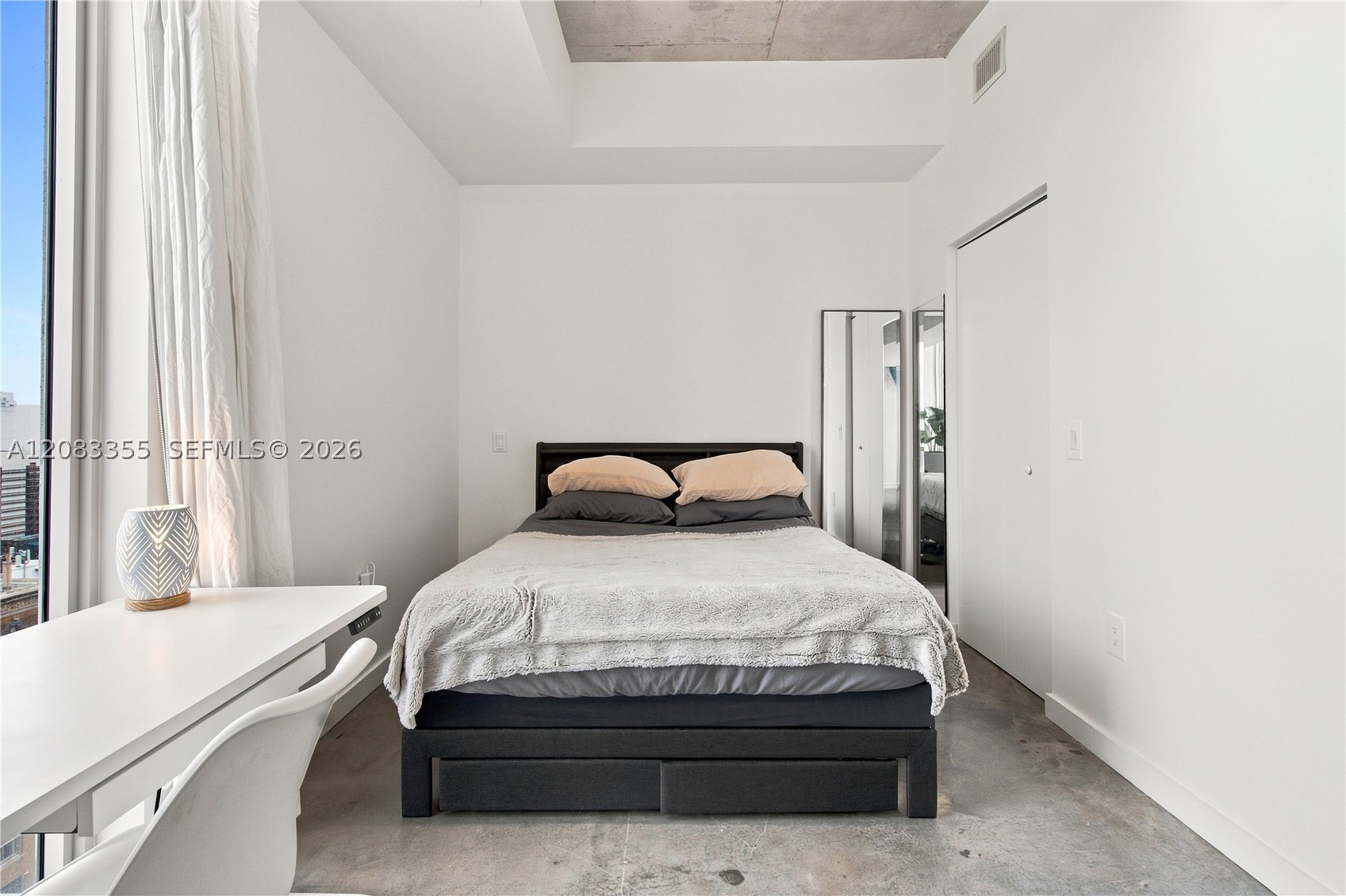 151 Se 1st St 1508 Property Photo 14