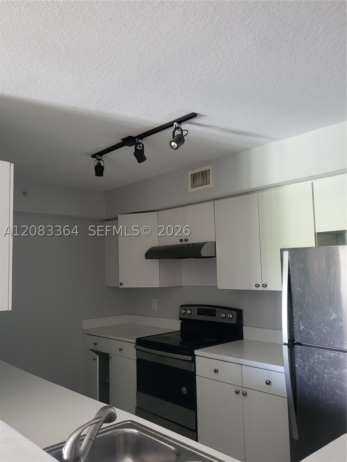 15460 Sw 284th St 4302 Property Photo 9