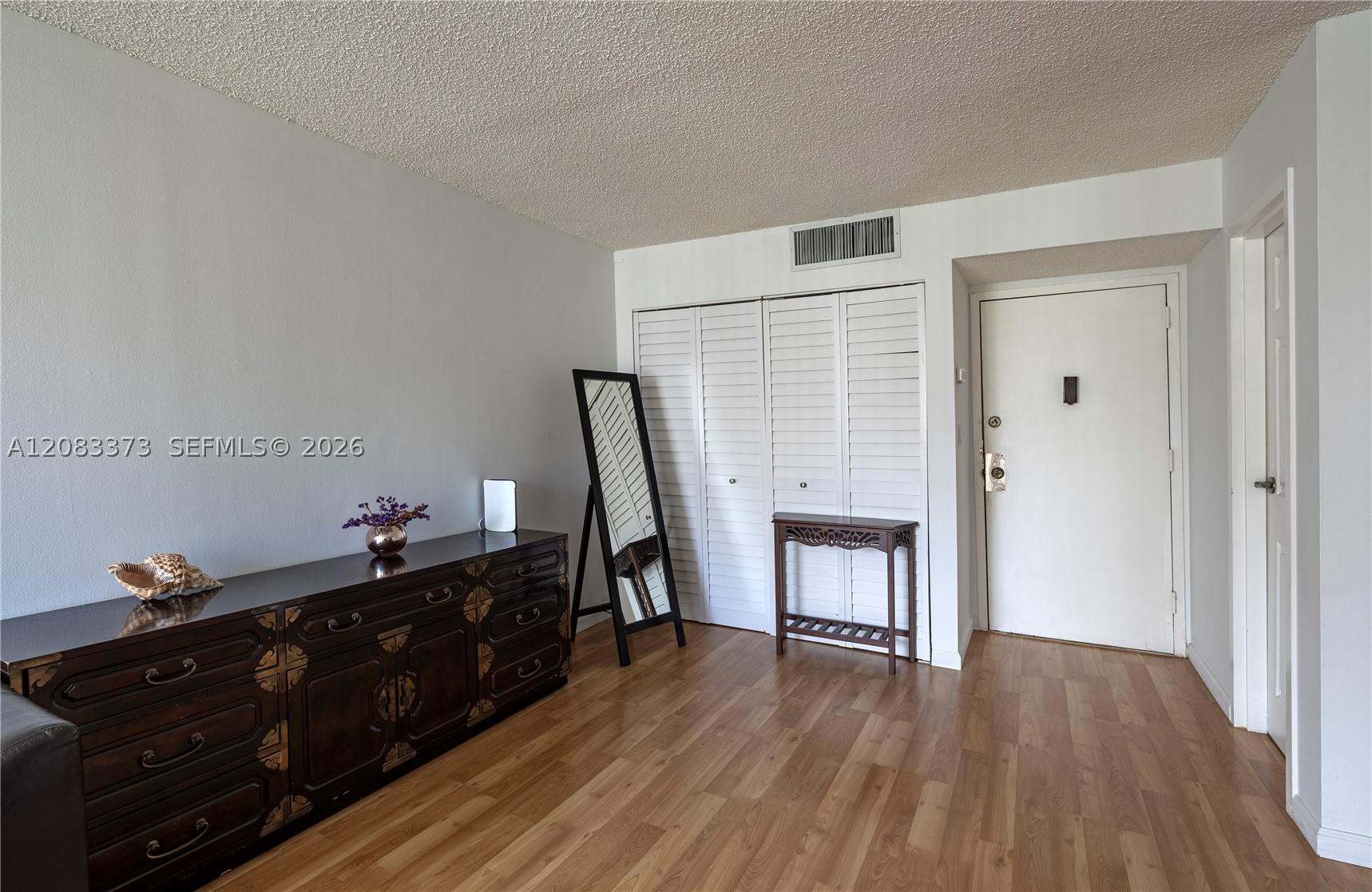 17011 N Bay Rd 716 Property Photo 10
