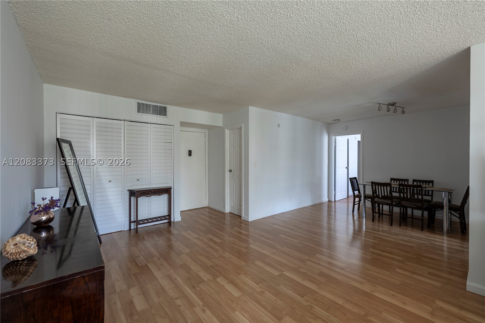 17011 N Bay Rd 716 Property Photo 11