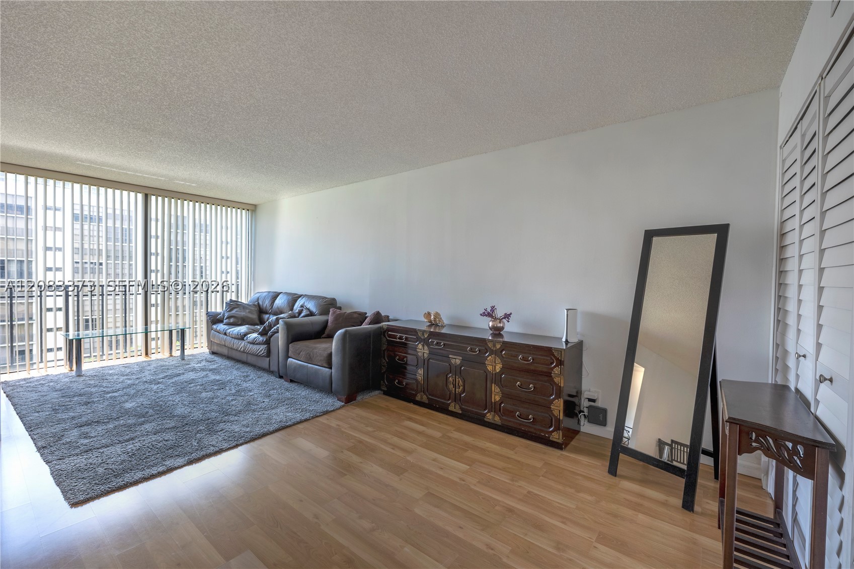 17011 N Bay Rd 716 Property Photo 16