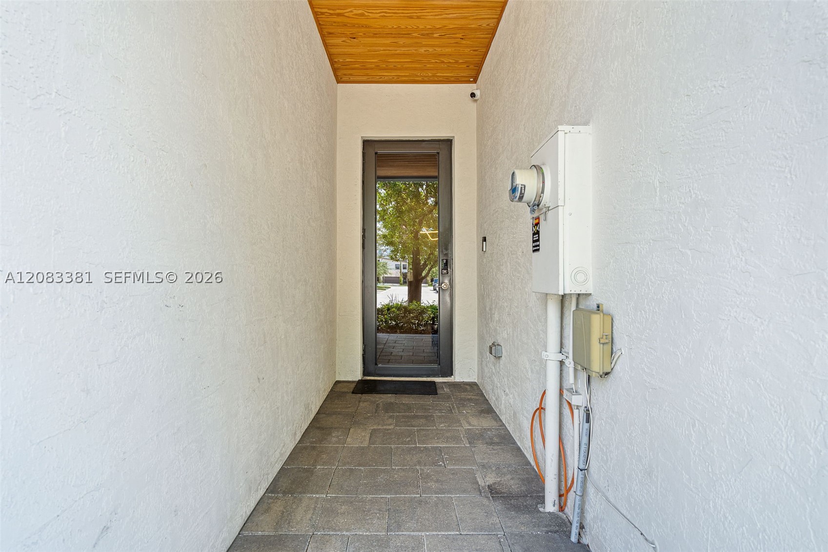 7923 Nw 104th Ct Property Photo 3