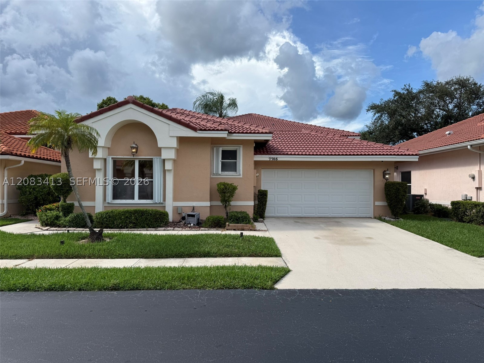 7705 Highlands Cir Property Photo 1