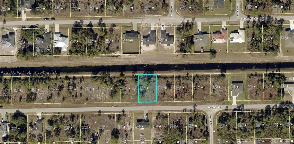 1127 DAMEN Property Photo 1