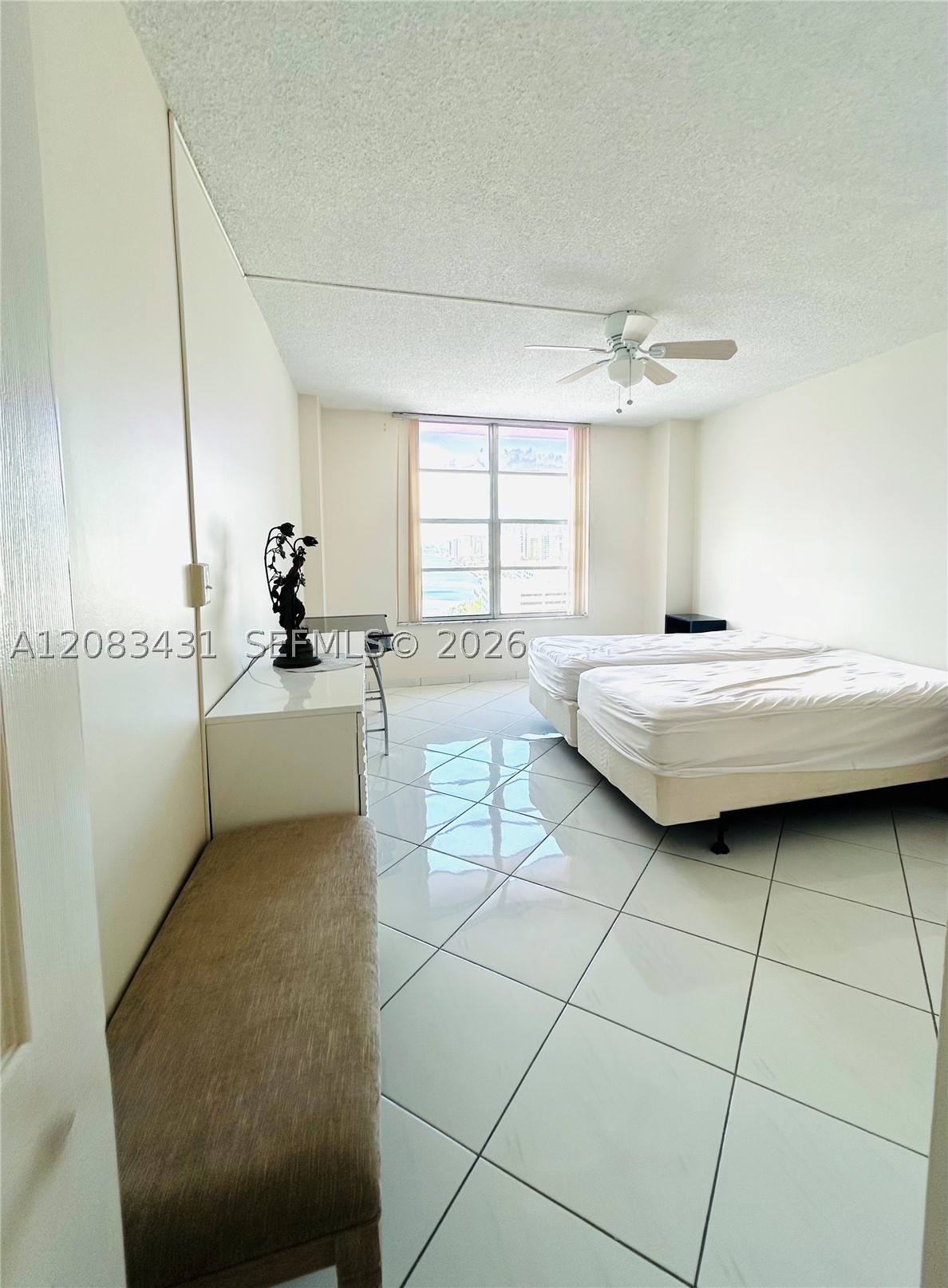 3800 S Ocean Dr 1404 Property Photo 11