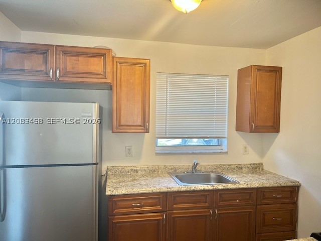 2746 Johnson St W Property Photo 2