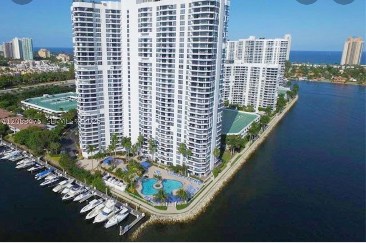 3530 Mystic Pointe Dr 3003 Property Photo 1