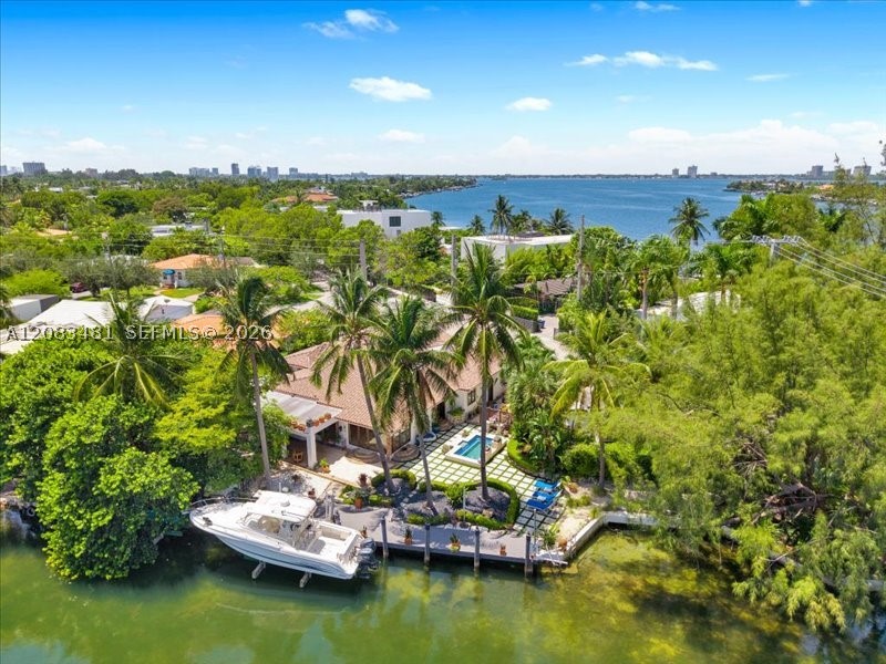 1150 N Biscayne Point Rd Property Photo 2