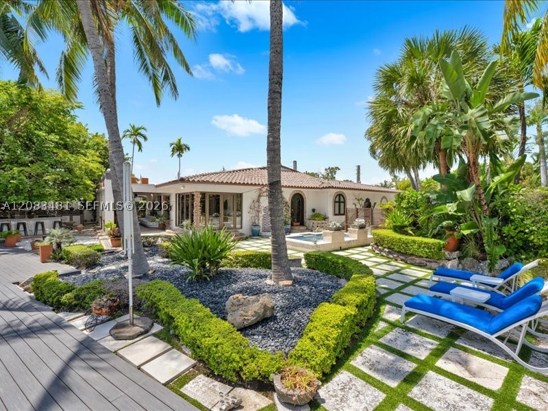 1150 N Biscayne Point Rd Property Photo 4