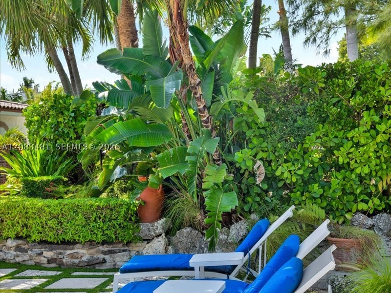 1150 N Biscayne Point Rd Property Photo 12