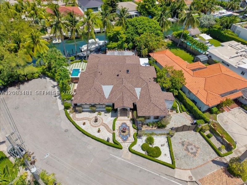 1150 N Biscayne Point Rd Property Photo 16