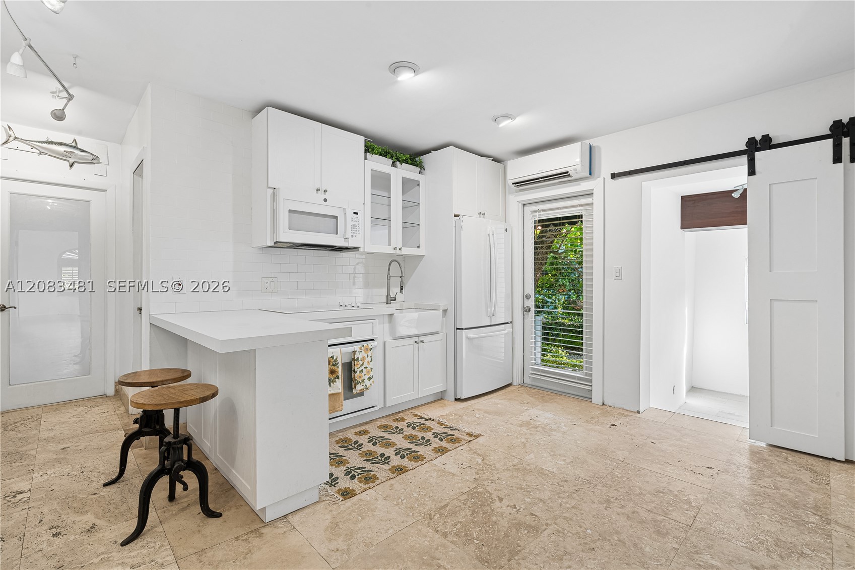 1150 N Biscayne Point Rd Property Photo 43