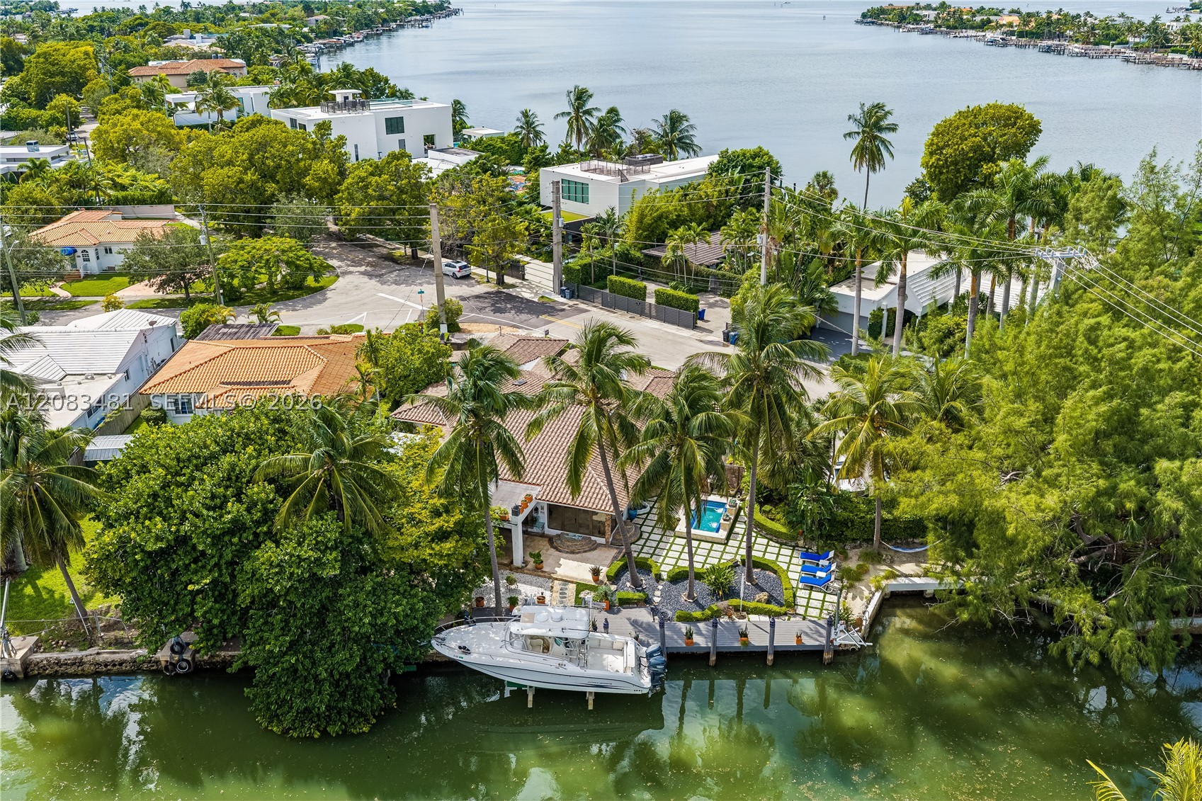 1150 N Biscayne Point Rd Property Photo 88