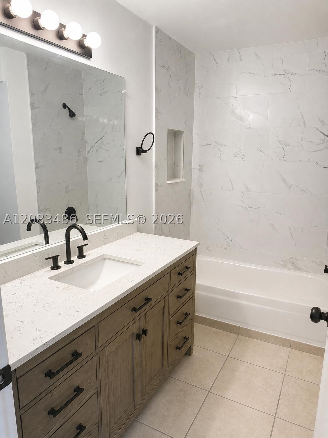2642 Nw 33rd St 1904 Property Photo 6