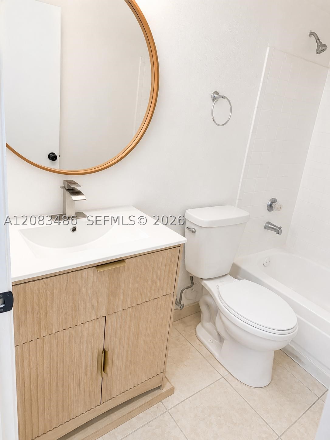 2642 Nw 33rd St 1904 Property Photo 9