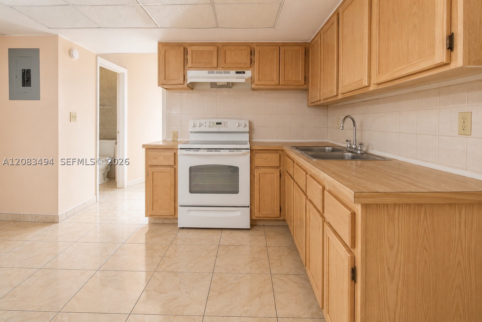 4125 W 11th Ln 52 Property Photo 12