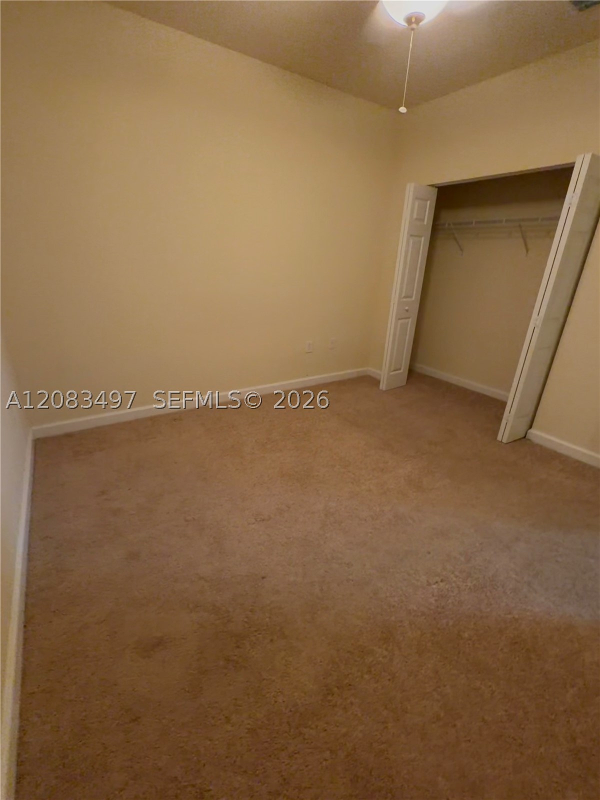 140 Ne 28th Ter Property Photo 7