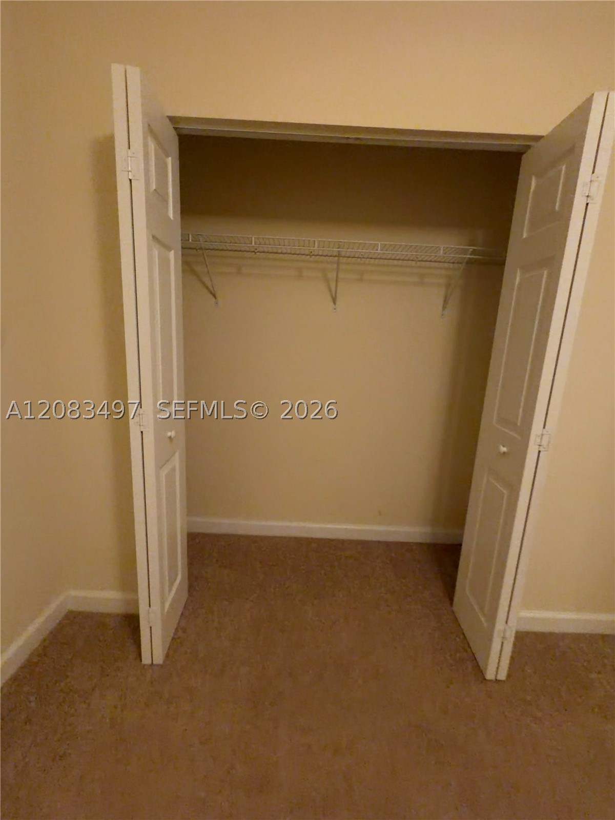 140 Ne 28th Ter Property Photo 9