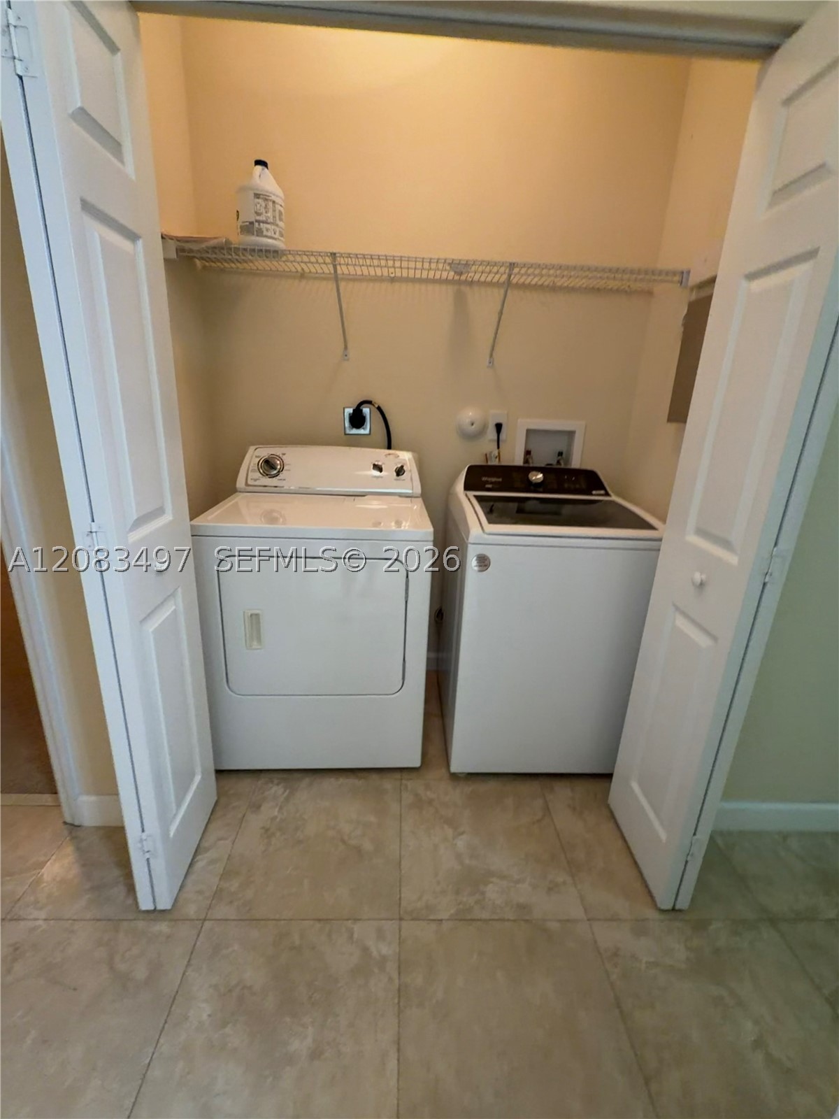 140 Ne 28th Ter Property Photo 11