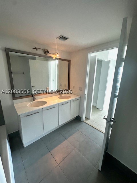 92 Sw 3rd St 1107 Property Photo 12