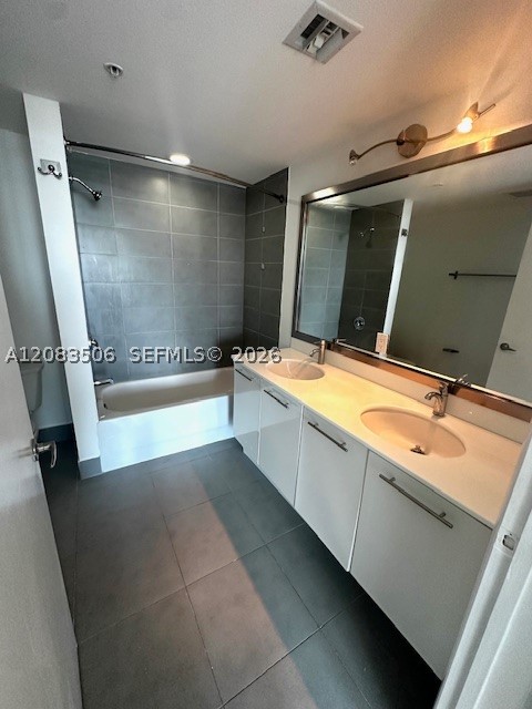 92 Sw 3rd St 1107 Property Photo 13