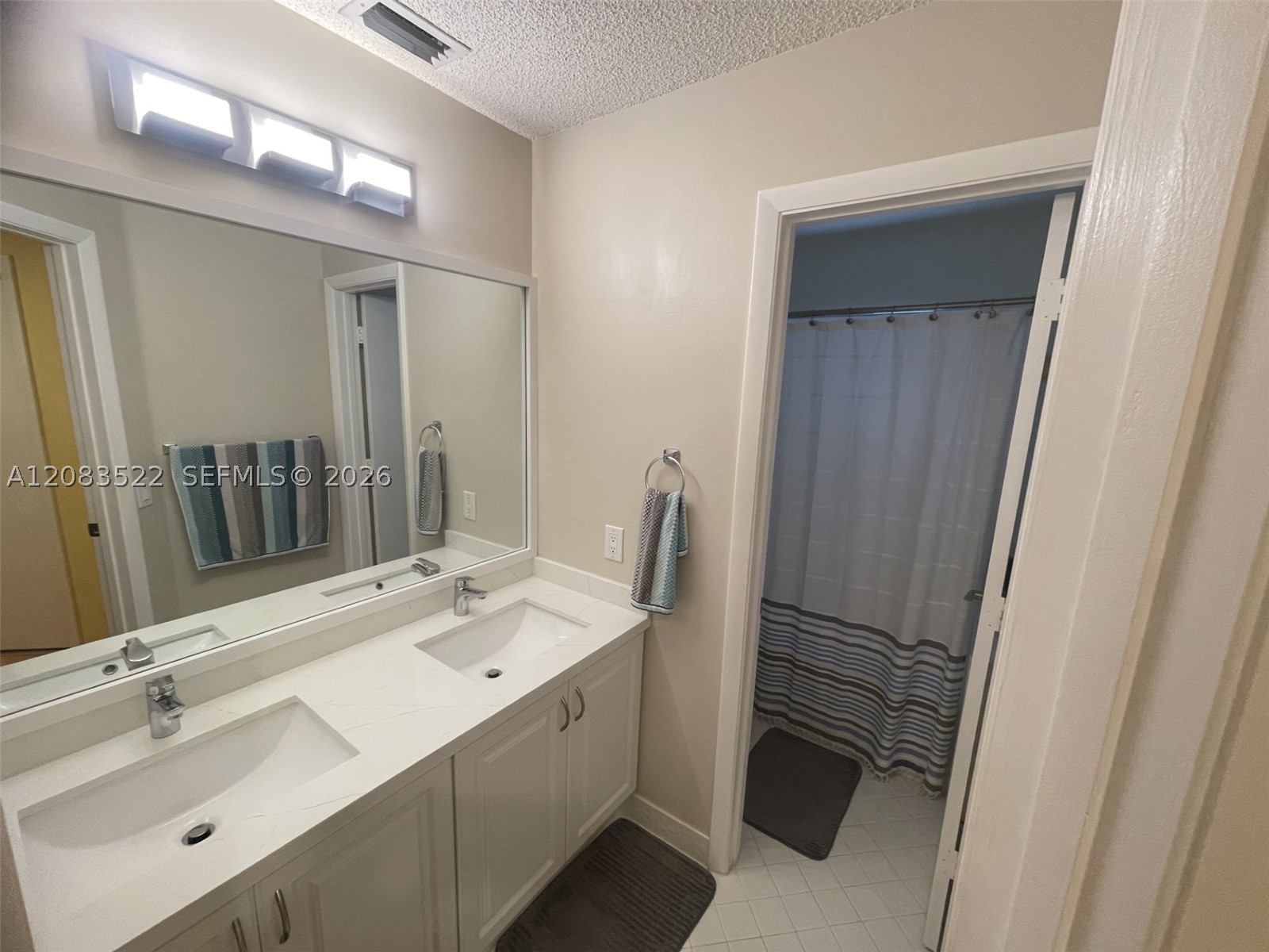 412 Cameron Dr Property Photo 13