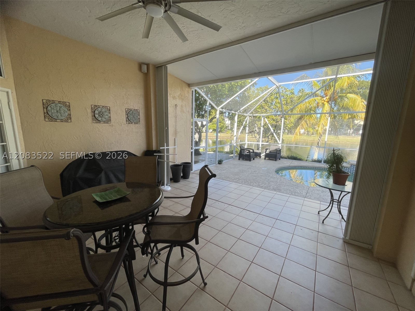 412 Cameron Dr Property Photo 15