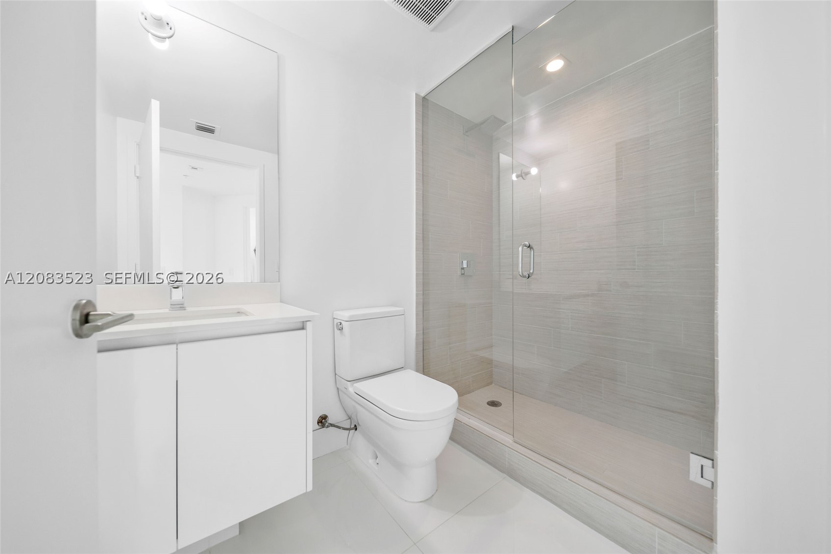 300 Sunny Isles Blvd 4-701 Property Photo 17