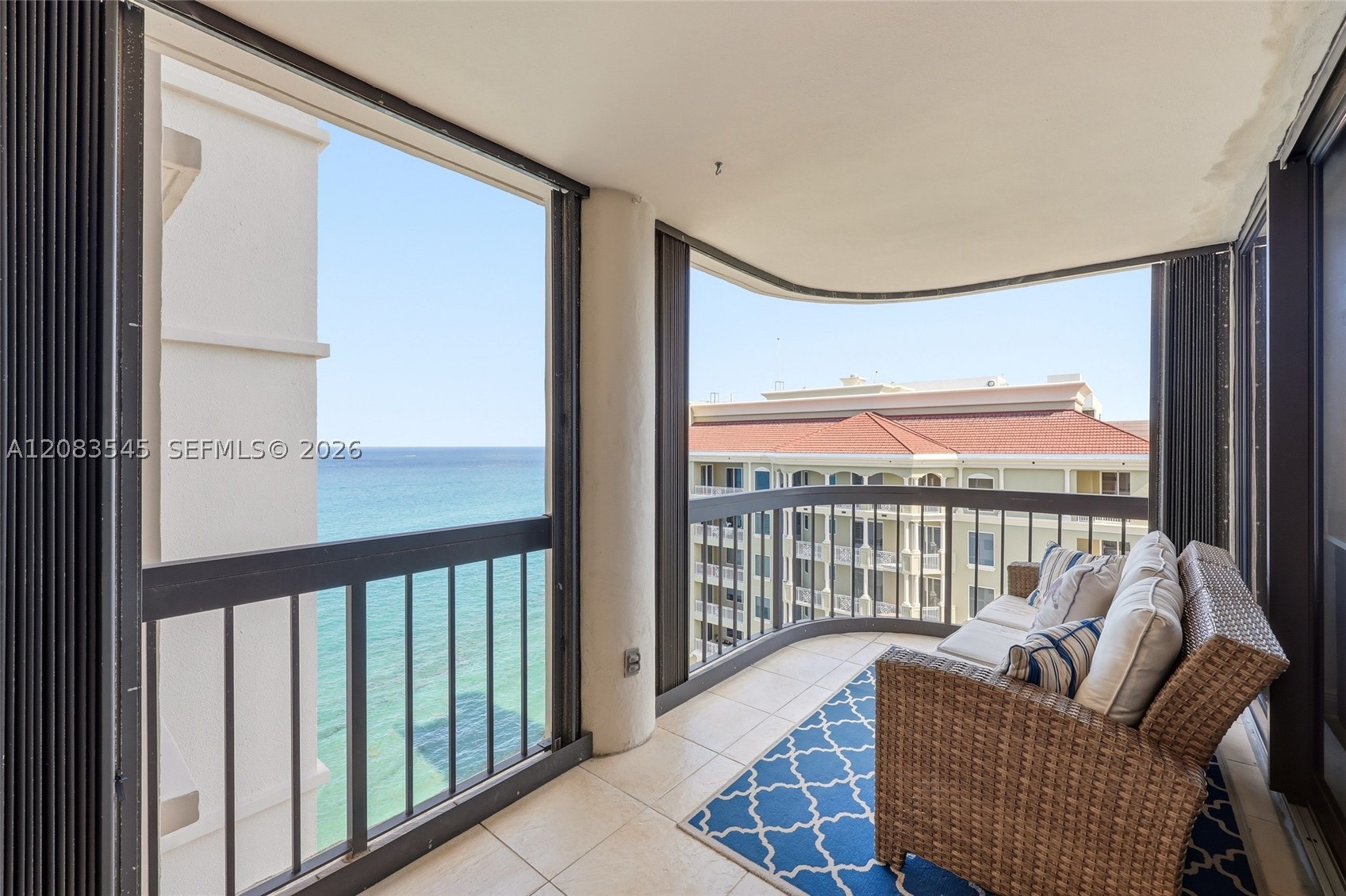 5380 N Ocean Dr 18b Property Photo 18