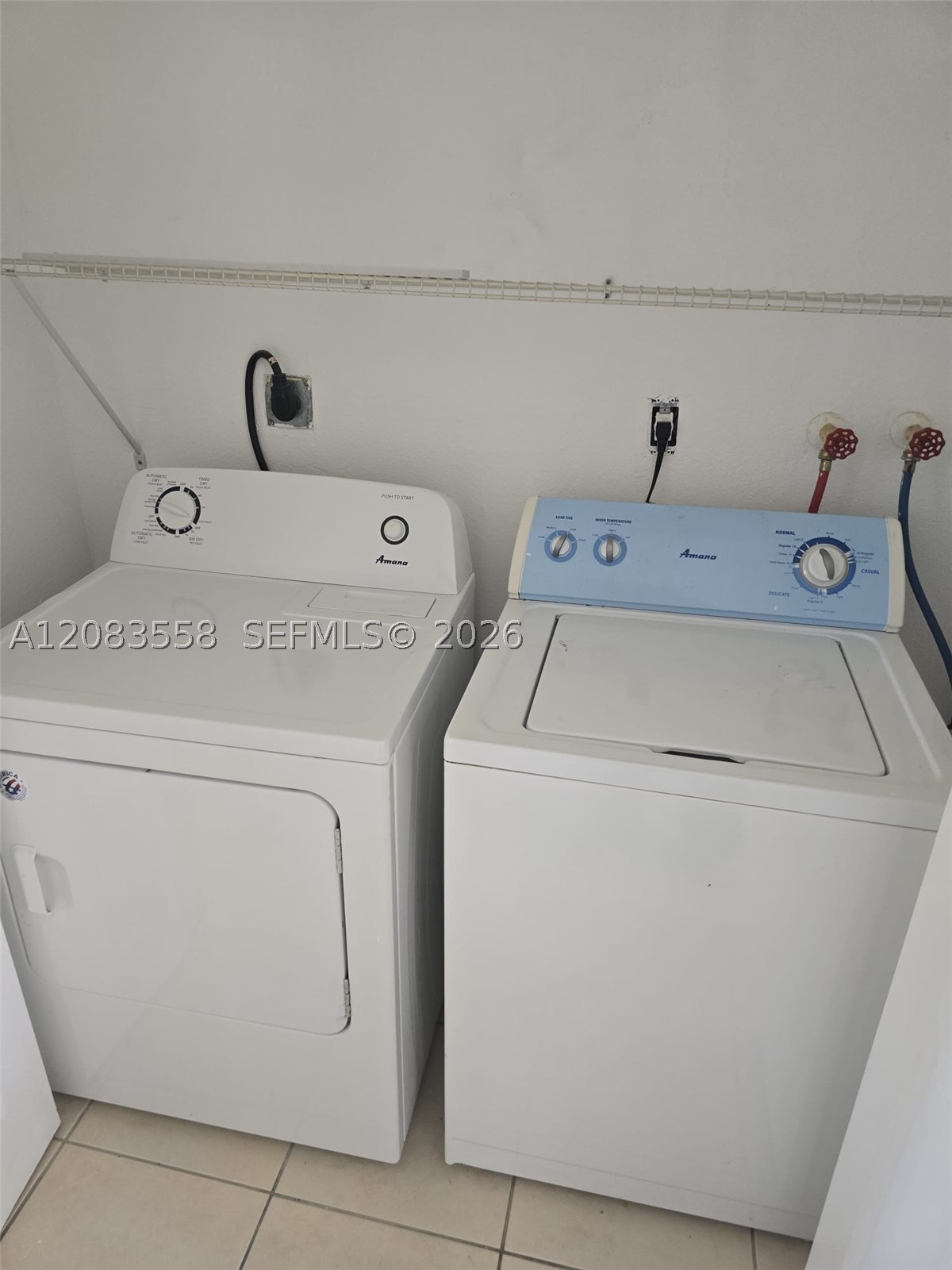 10824 Sw 240th Ln Property Photo 8