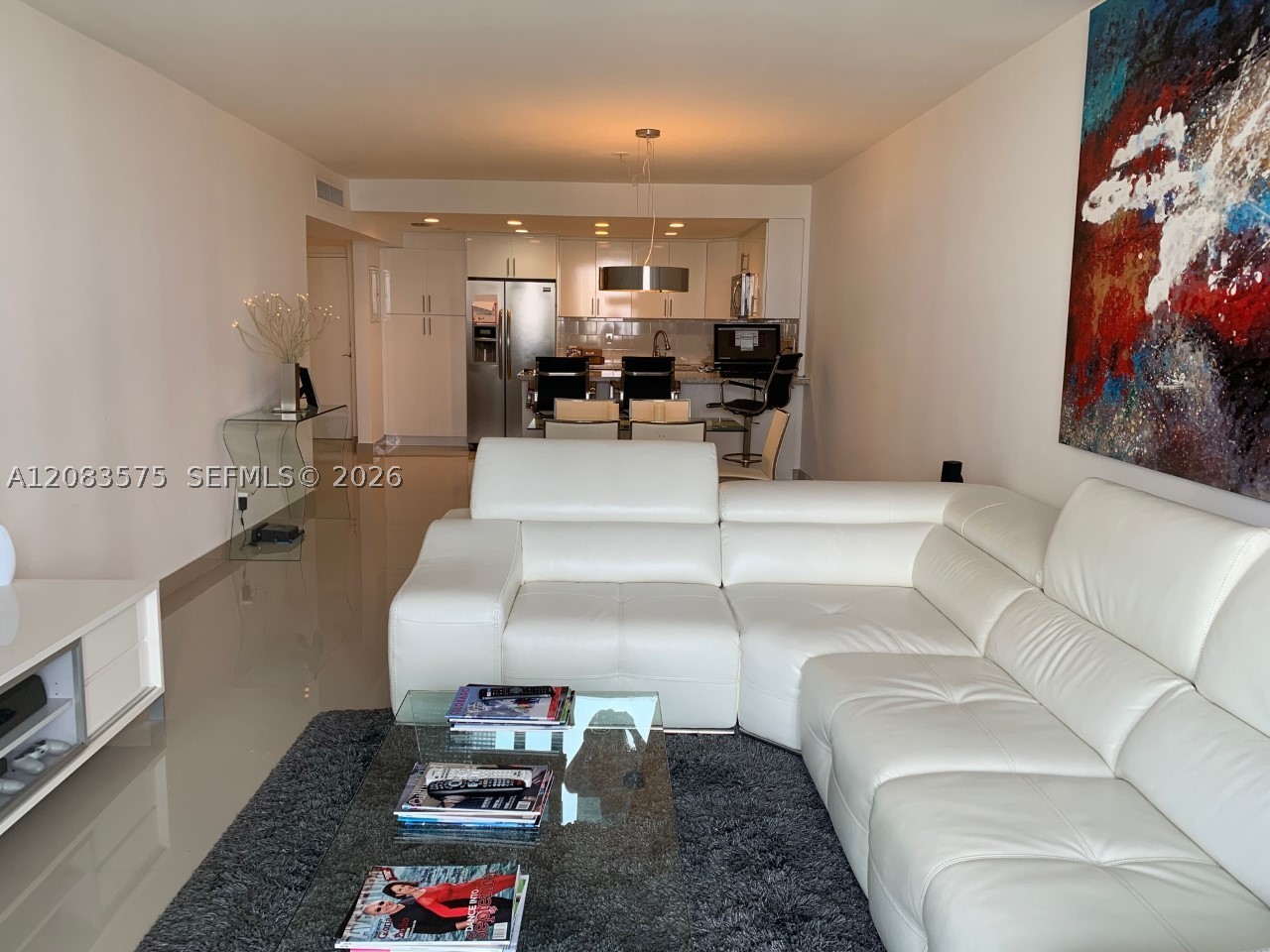 19390 Collins Ave 805 Property Photo 8