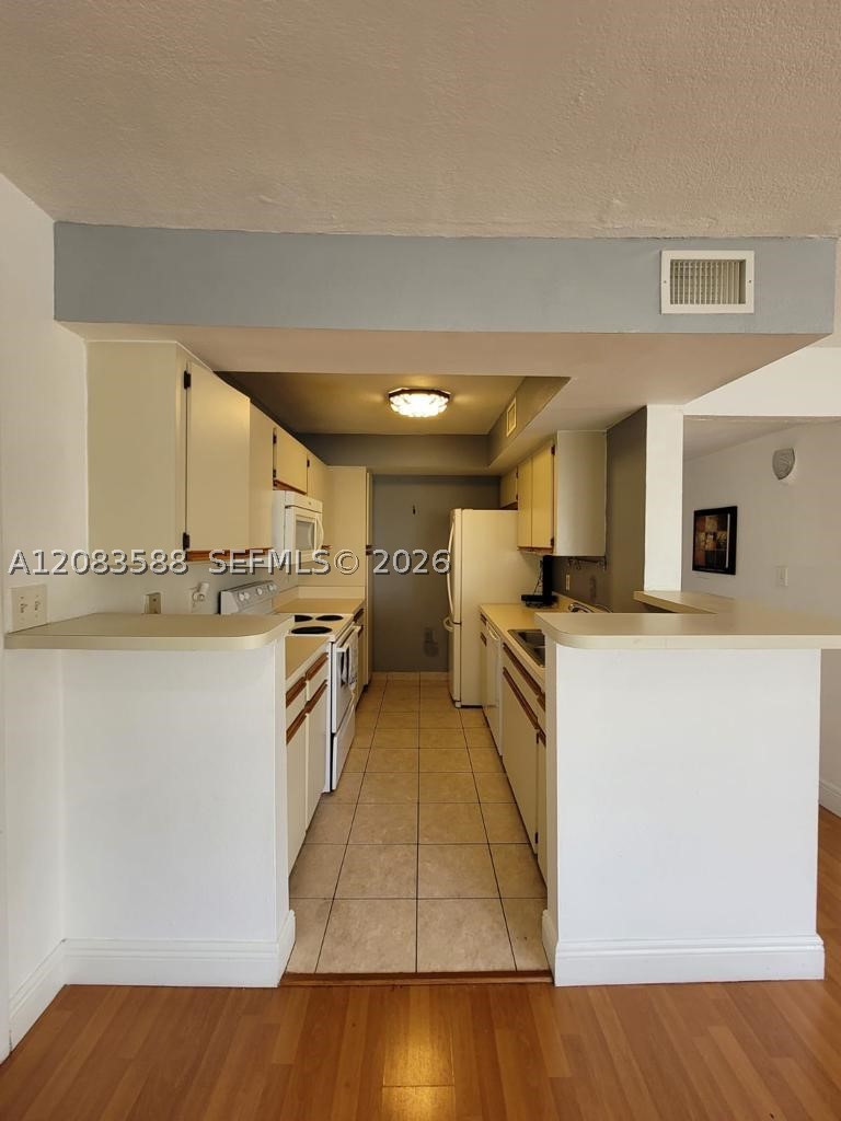 10581 Sw 155th Ct 1228 Property Photo 8