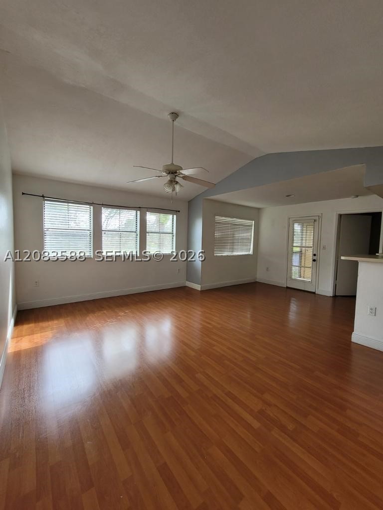 10581 Sw 155th Ct 1228 Property Photo 12