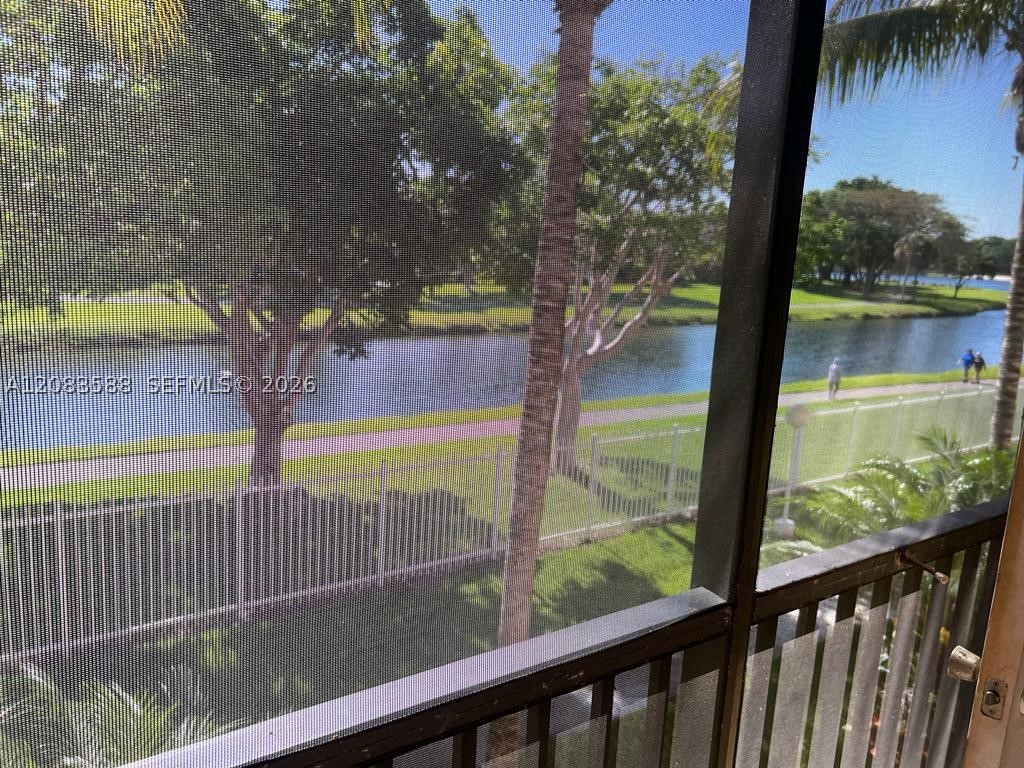 10581 Sw 155th Ct 1228 Property Photo 28