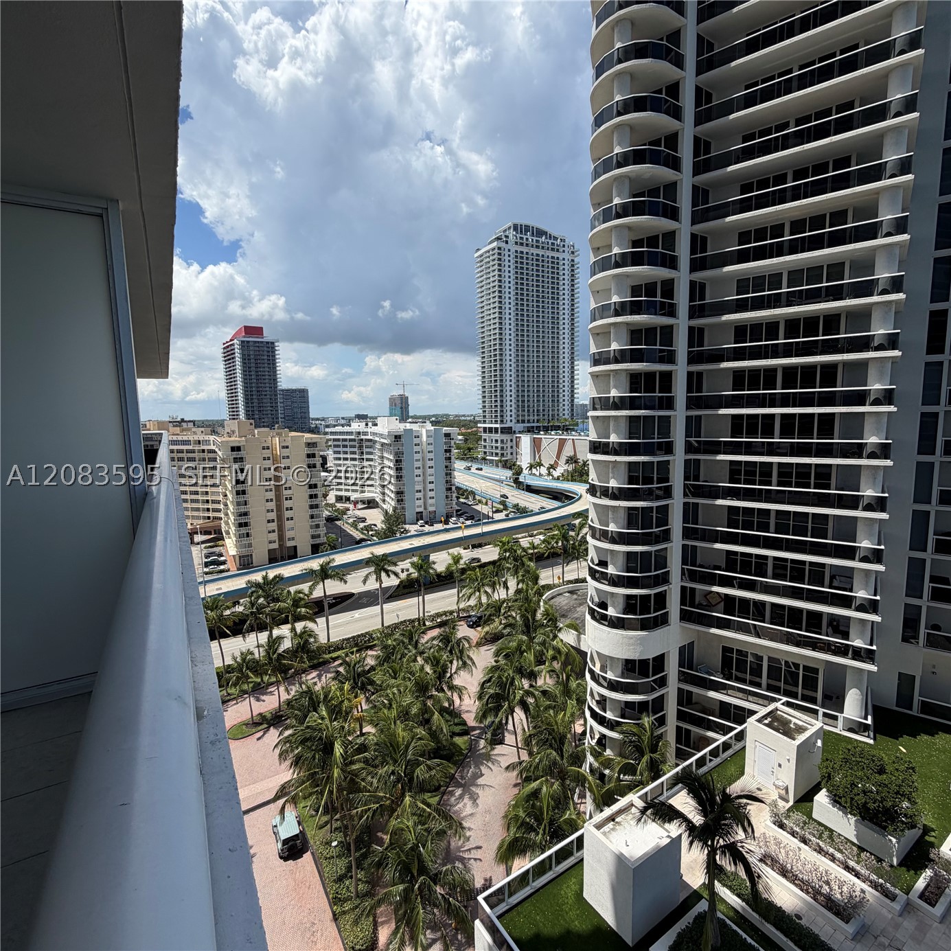 1830 S Ocean Dr 1409 Property Photo 13
