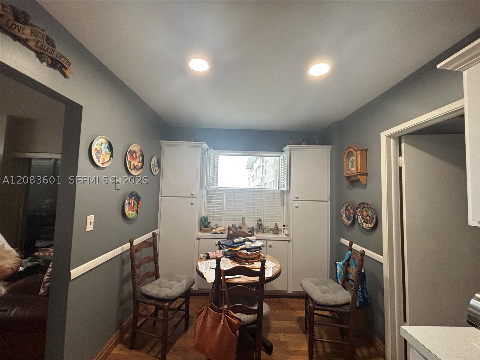 3800 Hillcrest Dr 1011 Property Photo 17