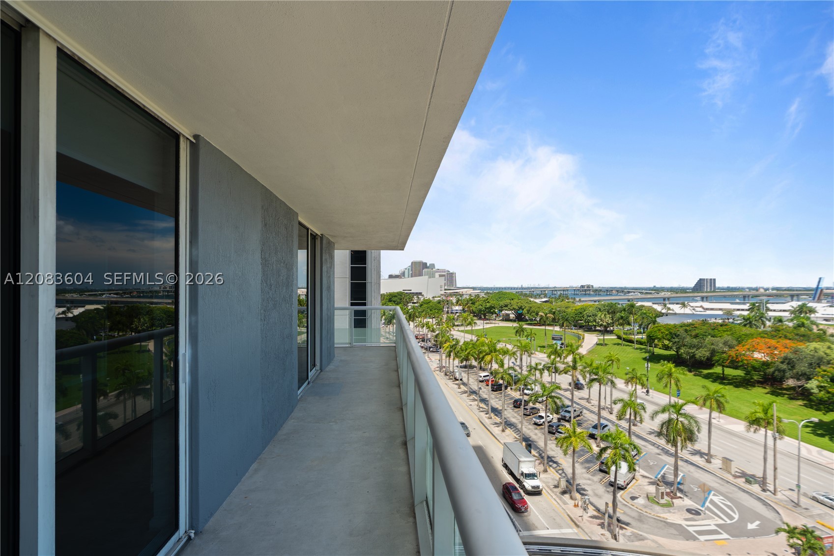 50 Biscayne Blvd 902 Property Photo 11
