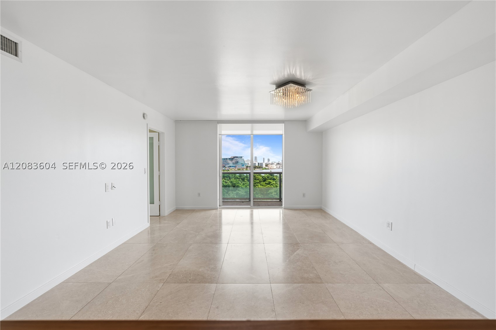 50 Biscayne Blvd 902 Property Photo 16