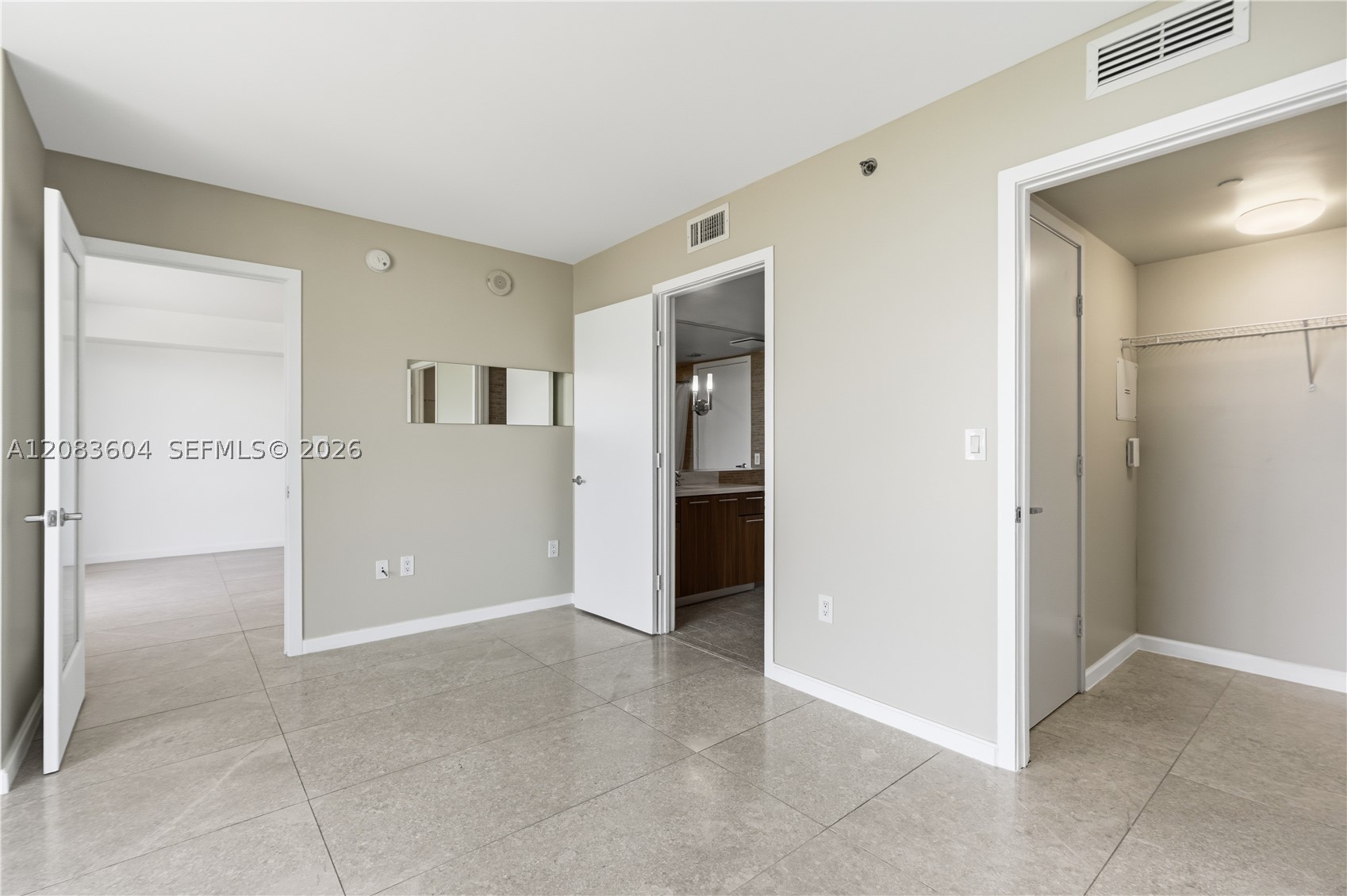 50 Biscayne Blvd 902 Property Photo 27